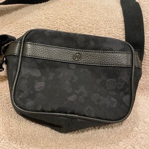 Lululemon crossbody bag